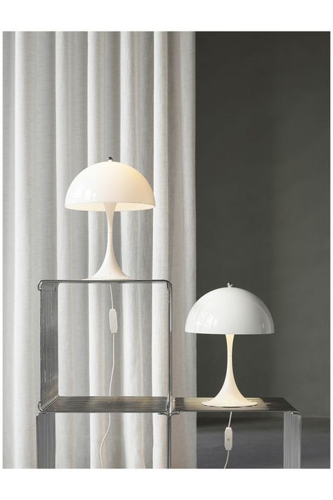 #breuningermoments #breuninger #louispoulsen #homeandlivingtrends Panthella Lamp, Panthella Mini, Mini Table Lamps, Mini Lamp, Verner Panton, Mini Table, Mood Light, Louis Poulsen, Steel Design