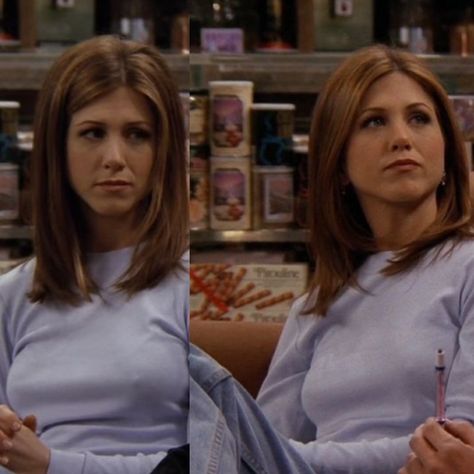 Jennifer Aniston Auburn Hair, Rachel Green Auburn Hair, Rachel Green Red Hair, Rachel Season 3 Friends Hair, Honeymoon Aesthetic, Jennifer Aniston Hair Color, Rachel Green Hair, Aniston Hair, 90s Haircuts