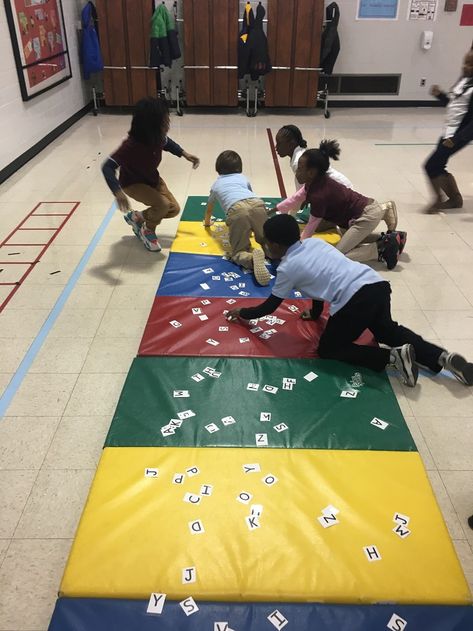 Fun Elementary Pe Games, Elementary Physical Education Games, K-2 Pe Games, Early Elementary Pe Games, Elementary Pe Games, Pe Games Elementary K-2, School Recess, Gym Teacher, Sports Skills