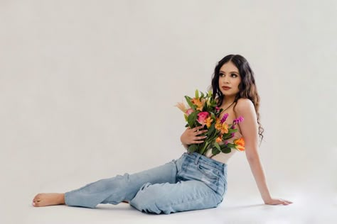 Flower Photoshoot Birthday, Jean And Flowers Photoshoot, Women Flower Photoshoot, Flower And Jeans Photoshoot, 30 Year Old Photo Shoot, Western Studio Photoshoot, Flower Shoot Photoshoot, Flowers In Pants Photoshoot, Flower Birthday Photoshoot