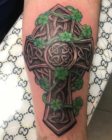 Top 87 Best Irish Tattoo Ideas [2020 Inspiration Guide] Irish Family Tattoos, Irish Pride Tattoo, Irish Flag Tattoo, Ireland Tattoo Ideas, Irish Sleeve Tattoo, Irish Cross Tattoo, Irish Tattoos For Men, Small Irish Tattoos, Tattoo Irish