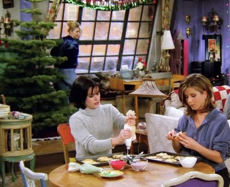 Christmas Aesthetic Friends, Aesthetic Friends, Friends Moments, Christmas Feeling, Christmas Inspo, Rachel Green, Friend Christmas, Friends Tv Show, Friends Tv