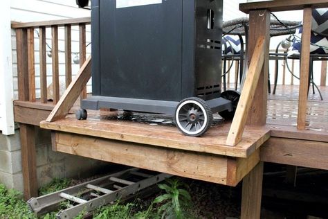 Grill Deck Platform, Deck Extension For Grill, Bbq Deck Ideas, Bbq On Deck, Deck Extension, Bbq Shelter, Deck Grill, Deck Addition, Deck Restoration