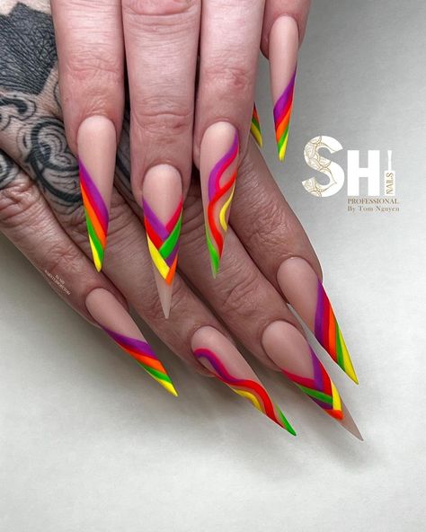 TOM NGUYEN on Instagram: “You can celebrate Pride Month and the LGBTQ community with our Signature Artist Series Liner Gel Art Vol. 1 collection of Pride nail art…” Pride Nails Designs, Pride Nail, Almond Nails Designs Summer, Pride Nails, Rainbow Nail, Cute Summer Nail Designs, Matte Nail Art, Pink Ombre Nails, Tie Dye Nails