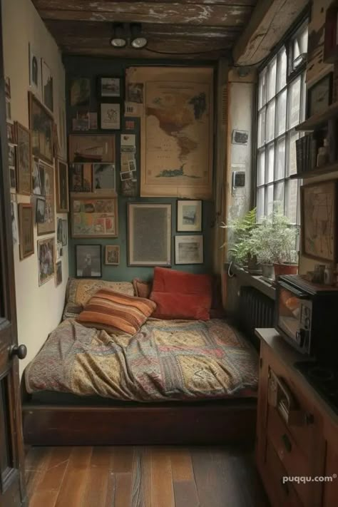 Micro Bedroom, Dreamy Room, Dream Room Inspiration, Small Room Bedroom, Apartment Inspiration, Boho Living Room, Cozy Room, Room Inspiration Bedroom, Bedroom Aesthetic