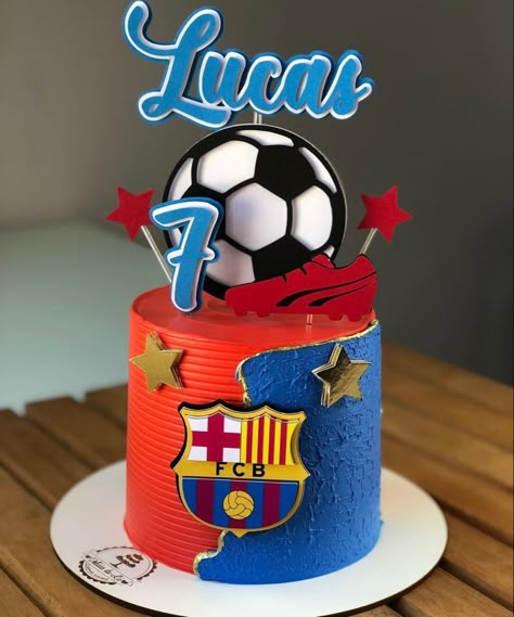 Barcelona Messi Cake, Messi Theme Birthday Party, Barcelona Cake Ideas, Bolo Do Barcelona, Messi Cake, Barcelona Cake, Barcelona Party, Soccer Birthday Cakes, Football Birthday Cake