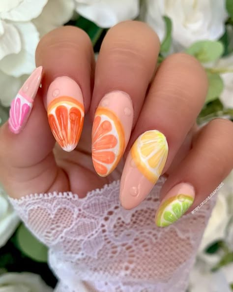 Nails With Oranges Fruit, Citrus Nail Art, Fruit Nails Design, August Nails 2023, Orange Fruit Nails, Summer Fun Nails, Citrus Nails, Nail Designs Colors, Fruity Nails