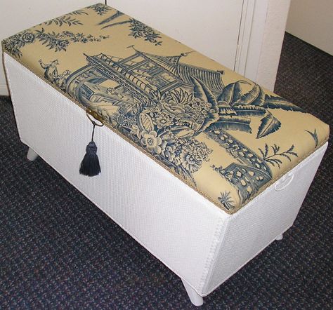 Ottoman Box Bedroom, Blanket Box Makeover, Wicker Storage Ottoman, Box Makeover, Wicker Ottoman, Wicker Chest, Diy Ottoman, Wicker Box, Wicker Trunk