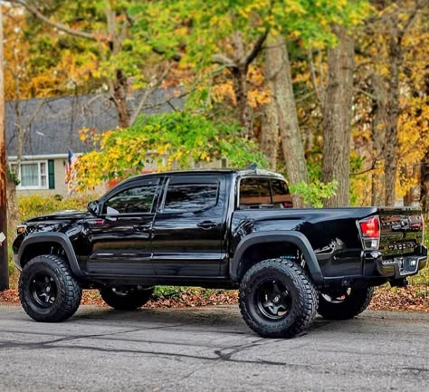 2020 Toyota Tacoma, Custom Toyota Tacoma, Toyota Tacoma Off Road, Toyota Tacoma Mods, Toyota Tacoma 4x4, Tacoma Mods, Tacoma 4x4, Green Jeep, Country Trucks