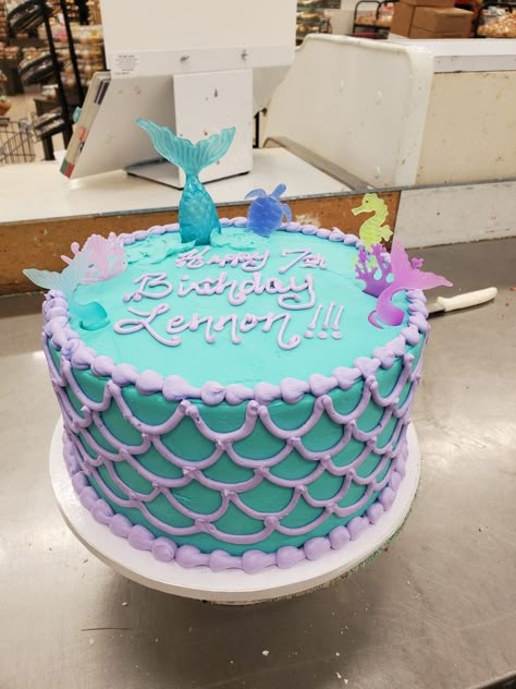 One Tier Mermaid Cake, Mermaid Cake With Scales, Easy Mermaid Sheet Cake, Round Mermaid Cake, Mermaid Layer Cake, Mermaid Birthday Cake Diy, Mermaid Birthday Cakes For Kids, Simple Mermaid Birthday Cake, One Der The Sea First Birthday