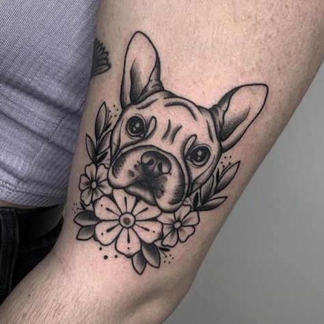 Frenchie Traditional Tattoo, Pet Portrait Tattoo Flowers, Dog Arm Tattoos For Women, Traditional Dog Memorial Tattoo, Cute Animal Tattoo Ideas, Dog Tattoo Floral, Frenchie Memorial Tattoo, Dog Names Tattoo Ideas, Pet Sleeve Tattoo