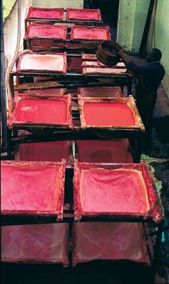 The making of genuine rose madder !! Jmw Turner, Working Artist, Rose Madder, J.m.w. Turner, Art Learning, Painting Materials, Red Lake, Paint Brush Art, Winsor Newton