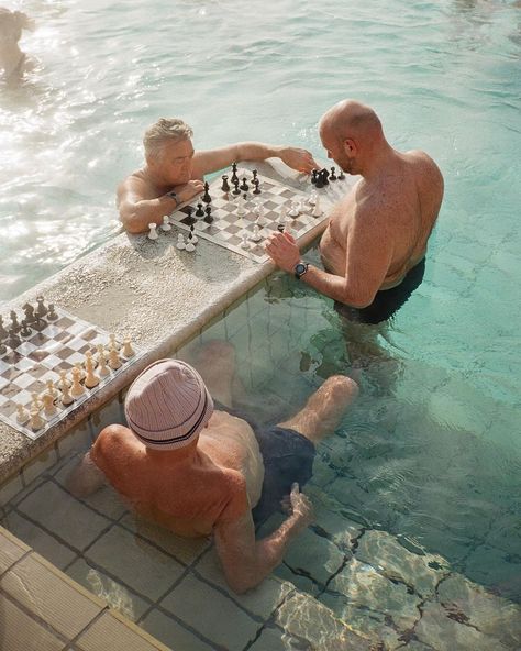 Checkmate ♟️ - Ph: @tyldvs #collateral #photography #kodakultramax400 #thermes Contax T2, Kodak Ultramax 400, Ultramax 400, Play Chess, Northern Italy, Film Photography, Chess, Italy, Film