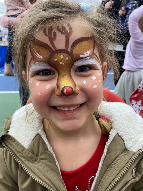 Poinsettia Face Paint, Rudolf Face Paint, Fortnite Face Painting, Rudolph Makeup Kids, Santa Hat Face Paint, Face Painting Ideas Christmas, Kids Easy Face Painting Ideas, Christmas Facepainting Ideas, Face Paint Christmas Easy