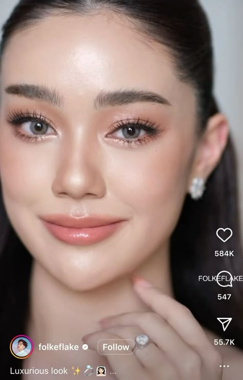 Simple Make Up For Graduate, Glam Makeup Filipino, Makeup For Graduation Day, Korean Makeup Bridal, Light Graduation Makeup, Graduation Make Up Look For Filipina, Douyin Graduation Makeup, Graduation Make Up Natural, Make Up For Graduation Day