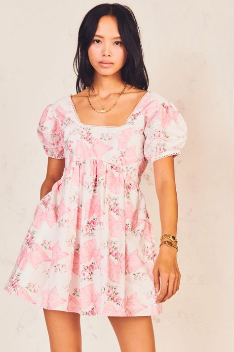 Loveshack Fancy Aesthetic, Loveshack Fancy, Fancy Aesthetic, Flirty Outfits, Petite Fashion Tips, Elegance Style, Fairytale Dress, Grad Dresses, One Piece Outfit