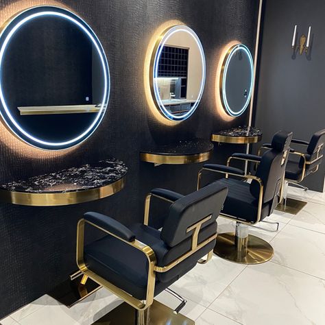 Hair Salon Interior Design Luxury, Black And Gold Hair, Stylist Chair, Saloon Decor, Hair Salon Furniture, Salon Interior Design Ideas, Beauty Salon Chairs, Hair Salon Chairs, Black Hair Salons