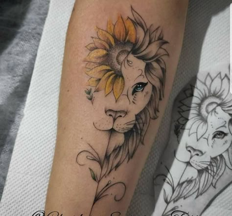 Half Lion Half Flower Tattoo, Fierce Lion Tattoo, Tattoo Designs For Boys, Half Flower Tattoo, Trending Tattoo Designs, Chest Tattoo Female Upper, Female Lion Tattoo, Small Lion Tattoo, Half Flower