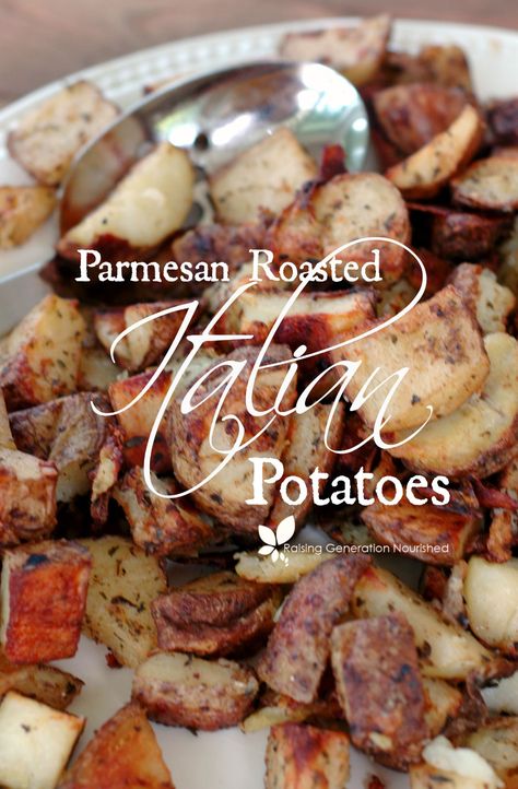 Parmesan Roasted Italian Potatoes Easy Organic Meals, Real Food Dinner, Italian Potatoes, Parmesan Roasted Potatoes, Healthy Recipes Clean, Homemade Meals, Fat Loss Foods, Best Vegetarian Recipes, Tasty Vegetarian Recipes