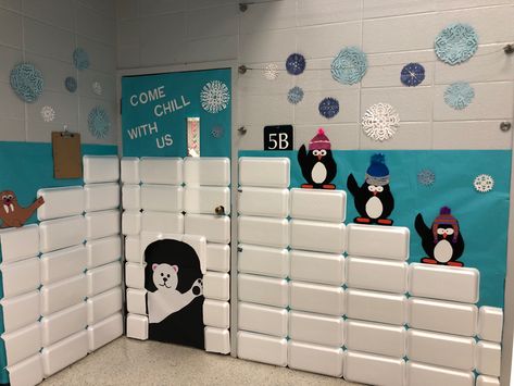 Artic Classroom Decorations, North Pole Christmas Decor Classroom, Igloo Bulletin Board Ideas, Igloo Door Decorations For School, Igloo Classroom Door, North Pole Decorations, Winter Wonderland Classroom, Winter Classroom Decorations, Christmas Cubicle Decorations