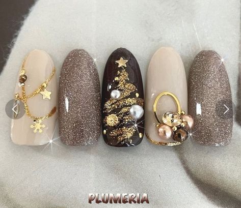 Classy Nail Art Ideas, Xmas Nail Art, New Years Eve Nails, Art Deco Nails, Fancy Nails Designs, Christmas Gel Nails, Nails Winter, Christmas Nails Acrylic, Winter Nail Art