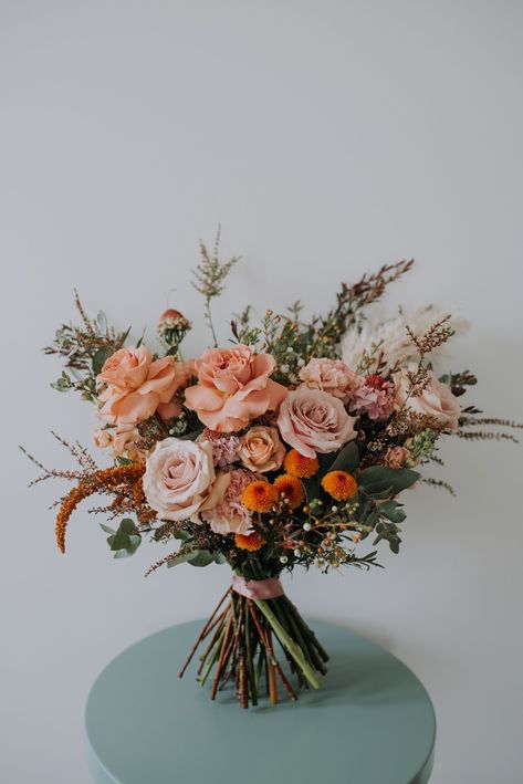 Boho Floral Bouquet Wedding, Vintage Style Wedding Bouquet, Earth Tones Wedding Bouquet, Fall Wedding Dusty Rose, Terracota Wedding Bouquets, Rust And Blush Wedding Flowers, Dusty Pink Bouquet Wedding, Rust Blush Wedding, Bride Bouquets Autumn