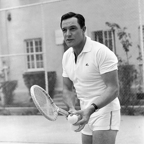 Gene Kelly playing tennis, circa 1950s. Celebrity Photography, Playing Tennis, Iconic Images, Gene Kelly, Classic Movie Stars, Hollywood Star, Golden Age Of Hollywood, The 20th Century, Vintage Hollywood