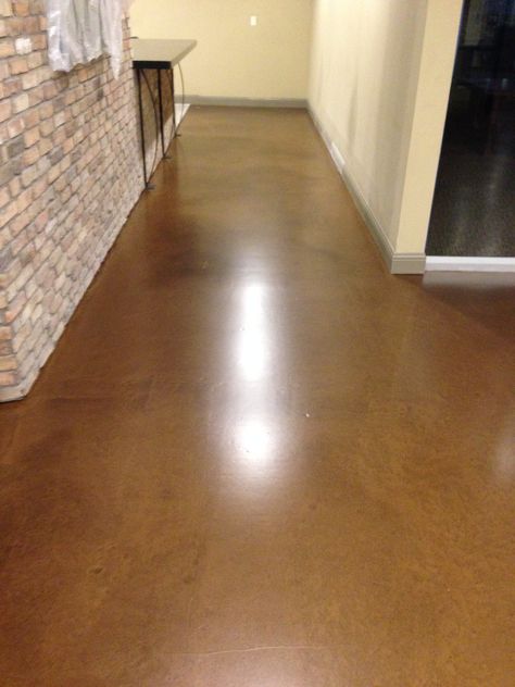 Commercial entry floor with metallic epoxy. This floor is with Mojave Sand lava flow color. Final coat is a satin finish polyurethane. Epoxy Floor Basement, Entry Floor, Concrete Stain, Epoxy Floors, Garage Floors, Color Epoxy, Pool Room, Epoxy Flooring, Small Bar