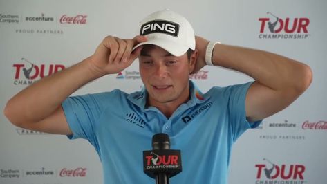 Viktor Hovland Friday Flash Interview 2023 TOUR Championship Subscribe to the Ten-Golf channel and don’t miss any more videos HERE: Suscríbete al canal de Ten-Golf para no perderte más vídeos AQUÍ : https://bit.ly/3GKikWb ✔️ Visita ten-golf: https://ten-golf.com/es/ ✔️ INSTAGRAM: https://www.instagram.com/ten.golf ✔️ FACEBOOK: https://www.facebook.com/tengolf/ ✔️ TWITTER: https://twitter.com/Tengolf ✔️ TWITTER ENGLISH: https://twitter.com/Tengolf_en #Ten-Golf #PGATour #DPWorldTour #Noti... Viktor Hovland Golf, Pga Tour Players, Golf Channel, Golf Player, Pga Tour, Flash, Golf, Interview