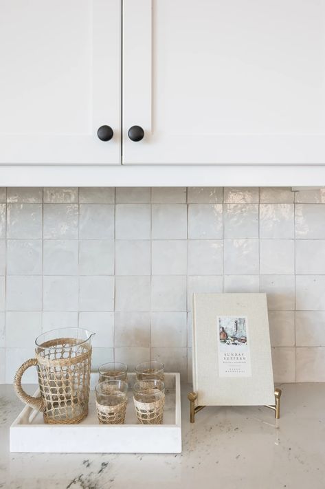 Portfolio (Title) Tiled Splashback Kitchen, Square Tile Backsplash, California Farmhouse, White Square Tiles, White Tile Kitchen Backsplash, Neutral Backsplash Kitchen, Backsplash For White Cabinets, Stone Backsplash Kitchen, White Kitchen Tiles