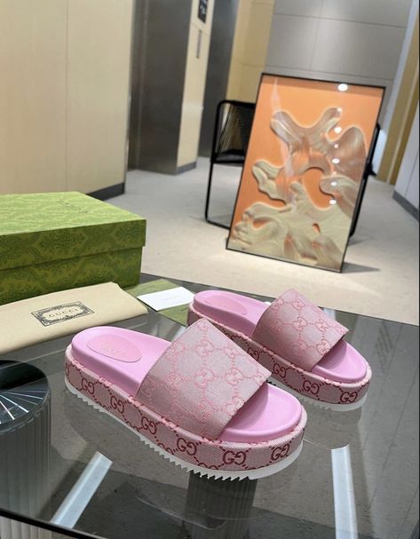 Pink Gucci Slides, Cute Slides, Pretty Sneakers, Gucci Shoes Sneakers, Designer Slides, Goal List, Pretty Sandals, Trendy Shoes Sneakers, Pretty Shoes Sneakers