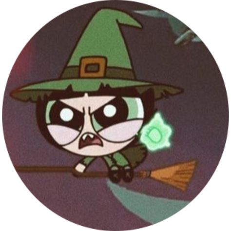 Halloween Instagram Profile Pic, Cartoon Profile Pics Halloween, Spooky Discord Pfp, Funny Halloween Pfp, Spooky Matching Pfp Couple, Halloween Cartoon Pfp, Cute Halloween Profile Pics, Pdp Halloween, Halloween Profiles