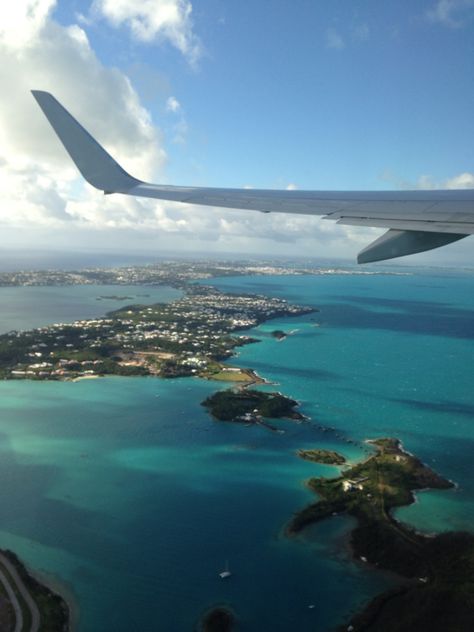 One of the worlds great take offs. Bermuda Bermuda Pictures, Bermuda Photography, Bermuda Aesthetic, Bermuda Vacation, Bermuda Cruise, Bermuda Island, Family Wealth, Bermuda Beaches, British Overseas Territories