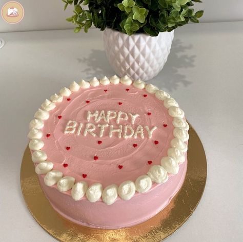 Simple Cake Decoration, Cakes Aesthetic, Cake Recipes Easy, 14th Birthday Cakes, Aesthetic Cake, 21st Cake, Desserts Cake, Cake Aesthetic, 21st Birthday Cakes