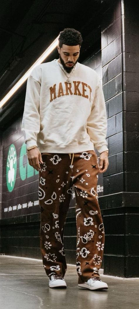 Gay Outfits, Brown Sweatpants, Sweatpants Nike, Save Outfits, Nike Air Jordan 1 Retro, Jayson Tatum, Street Fashion Men Streetwear, Mens Outfit Inspiration, Air Jordan 1 Retro High Og