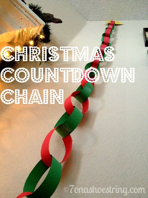 Christmas Countdown Chain                                                                                                                                                                                 More Christmas Countdown Chain, Diy Christmas Countdown, Christmas Chain, Countdown Chain, Christmas Countdown Crafts, Countdown For Kids, Craft For Children, Garlands Christmas, Christmas Countdown Diy