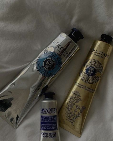 skincare / routine / aesthetic / organization / tips / photography Loccitane Aesthetic, Shea Butter Hand Cream, Hand Balm, Cream Aesthetic, L Occitane, روتين العناية بالبشرة, Hand Care, Makeup Skin Care, Hand Cream