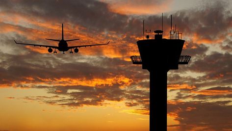 American Air, Air Traffic Control, World News Today, Travel Industry, Surveillance System, Air Travel, Summer Travel, Airlines, Aircraft