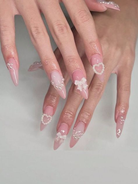 #nails art Douyin Nails, Elegant Touch Nails, Pearl Nail Art, Pearl Nail, Formal Nails, Beauty Nails Design, Really Cute Nails, Pearl Nails, Party Nails