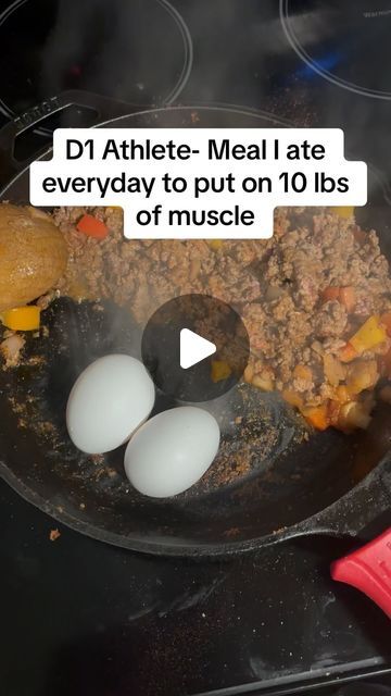 Dan Petcash on Instagram: "Lots of new followers in the last few months so I’m bringing this meal back- fav meal of all time. Clean, high protein bulking meal to help you gain lean muscle and put on mass. 

#proteinrecipes #bulkingseason" Protein Bulking, Meal Prep Weight Gain, Lean Bulk Meal Plan, Clean Bulk Meal Plan, Bulking Meal Prep, Bulking Meal Plan, Bulking Meals, Food To Gain Muscle, Bulking Season