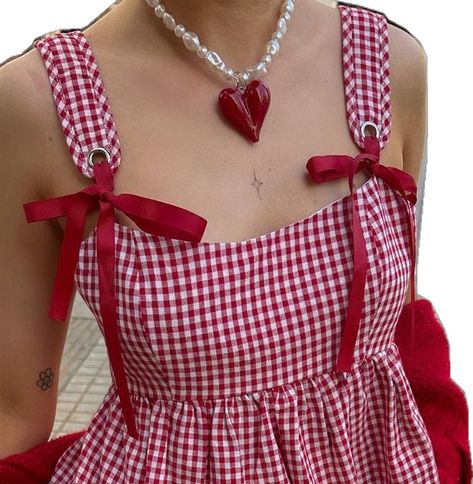 Red Gingham Top, Outfit Inspo Coquette, Barcelona Photos, Gingham Outfit, Gingham Top, Cute Outfits For School, Trendy Street Style, Red Gingham, Dressed To Kill