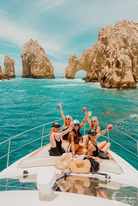 Yacht Bachelorette, Places To Travel With Friends, Amazing Vacation Spots, Boat Bachelorette, Cabo Bachelorette, Bachelorette Vibes, Boat Photoshoot, Yacht Aesthetic, Mexico Bachelorette