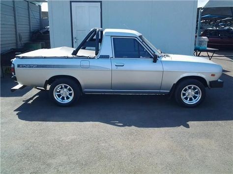 1400 bakkie Nissan 1400 Bakkie Custom, Nissan 1400 Bakkie, Nissan 1400, Drift Truck, Datsun Pickup, Car Life, Nissan Sunny, Small Trucks, Nissan Cars