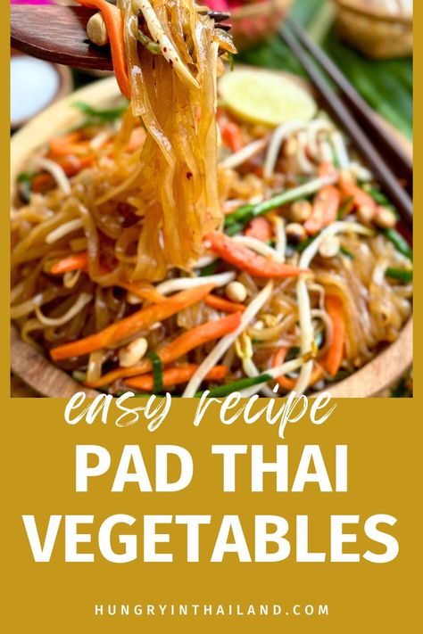 This pad Thai with vegetables is a simple, healthy meal. Full of veggies, it's a vegetarian and vegan dish with noodles and delicious sauce. Thai Noodles And Vegetables, Vegetarian Phad Thai, Pad Thai Recipe Vegetarian, Thai Vegetables, Veggie Pad Thai, Vegetable Pad Thai, Vegetarian Pad Thai, Vegetarian Noodles Recipes, Quick Dinner Options