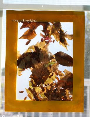 Learn with Play at Home: 15 FUN ways to use Contact Paper Feather Activities, Leaf Suncatchers, Child Activities, Leaf Collage, Leaf Projects, Autumn Sun, Tree Study, Sensory Crafts, Fall Banner