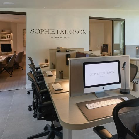 All Posts • Instagram Small Corporate Office Design, Business Office Interior Design, Staircase Balustrade, Ceo Office Design, Sophie Paterson, Inmobiliaria Ideas, Materials Board Interior Design, Sleek Office, Meeting Tables