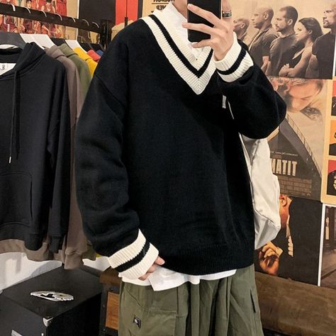 Monochrome Mens Outfits, Male Neutral Outfit, Boys Korean Outfit, Summer Soft Boy Outfits, Cute Male Fashion, Men Fits Aesthetic, Oversized Sweater Outfit Men, Korean Boys Outfit, Kpop Outfits Male