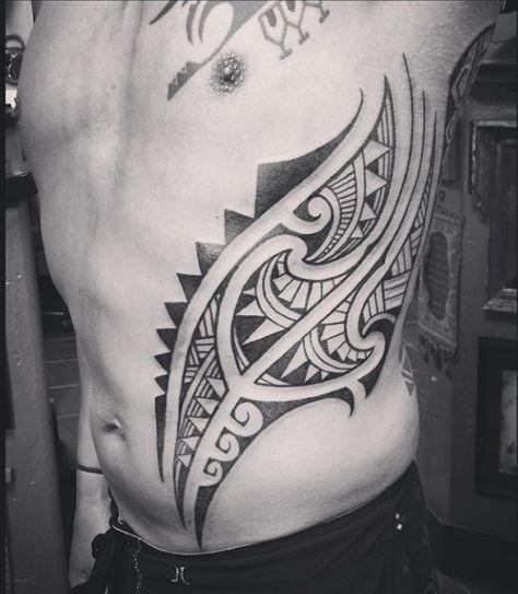 Side Belly Tattoo Men, Belly Tattoo Men, Side Belly Tattoo, Felix Tattoo, Mandala Tattoos, Maori Tattoos, Belly Tattoo, Maori Tattoo, Mandala Tattoo