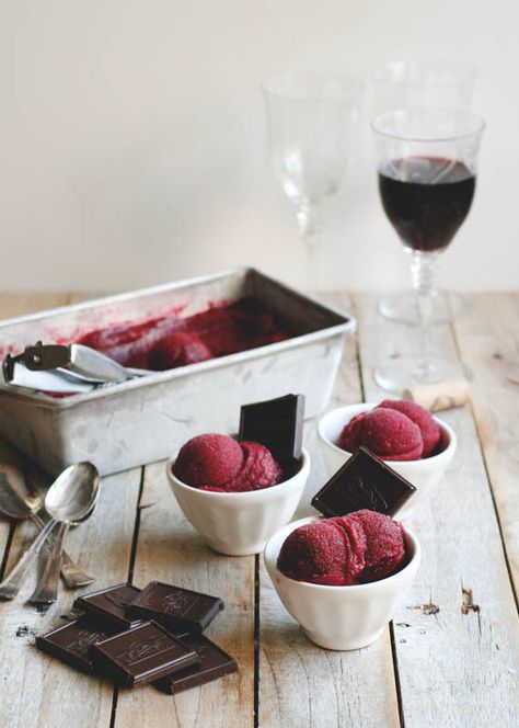 Raspberry Zinfandel Sorbet Wine Ice Cream Recipe, Wine Sorbet, Wine Ice Cream, Boozy Ice Cream, Granitas, Raspberry Wine, Mothers Day Dinner, Sorbet Recipes, Raspberry Sorbet