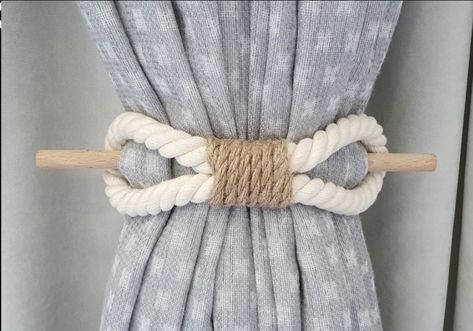 Curtain Tie Backs Diy, Rope Crafts, Curtain Ties, Diy Cat, White Curtains, Curtain Tie Backs, Jute Rope, Diy Curtains, Curtain Decor